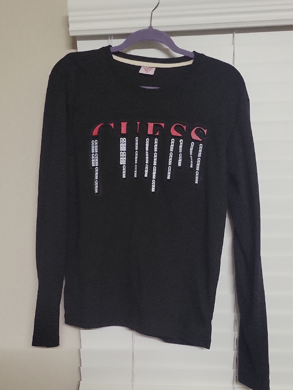 GUESS Black Long-Sleeve Logo